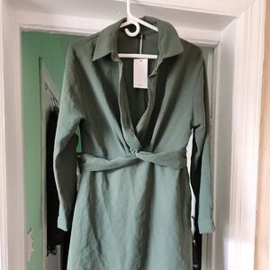 Ming women's forest green short dress.